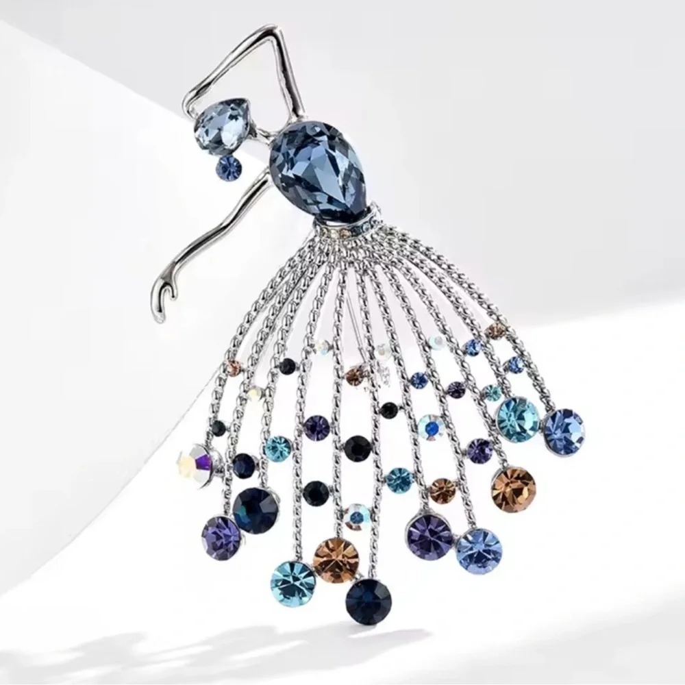NEW! Elegant Blue Ballet Dancer Brooch. Trendy Ballerina pin. 🩰 Luxury Brooch